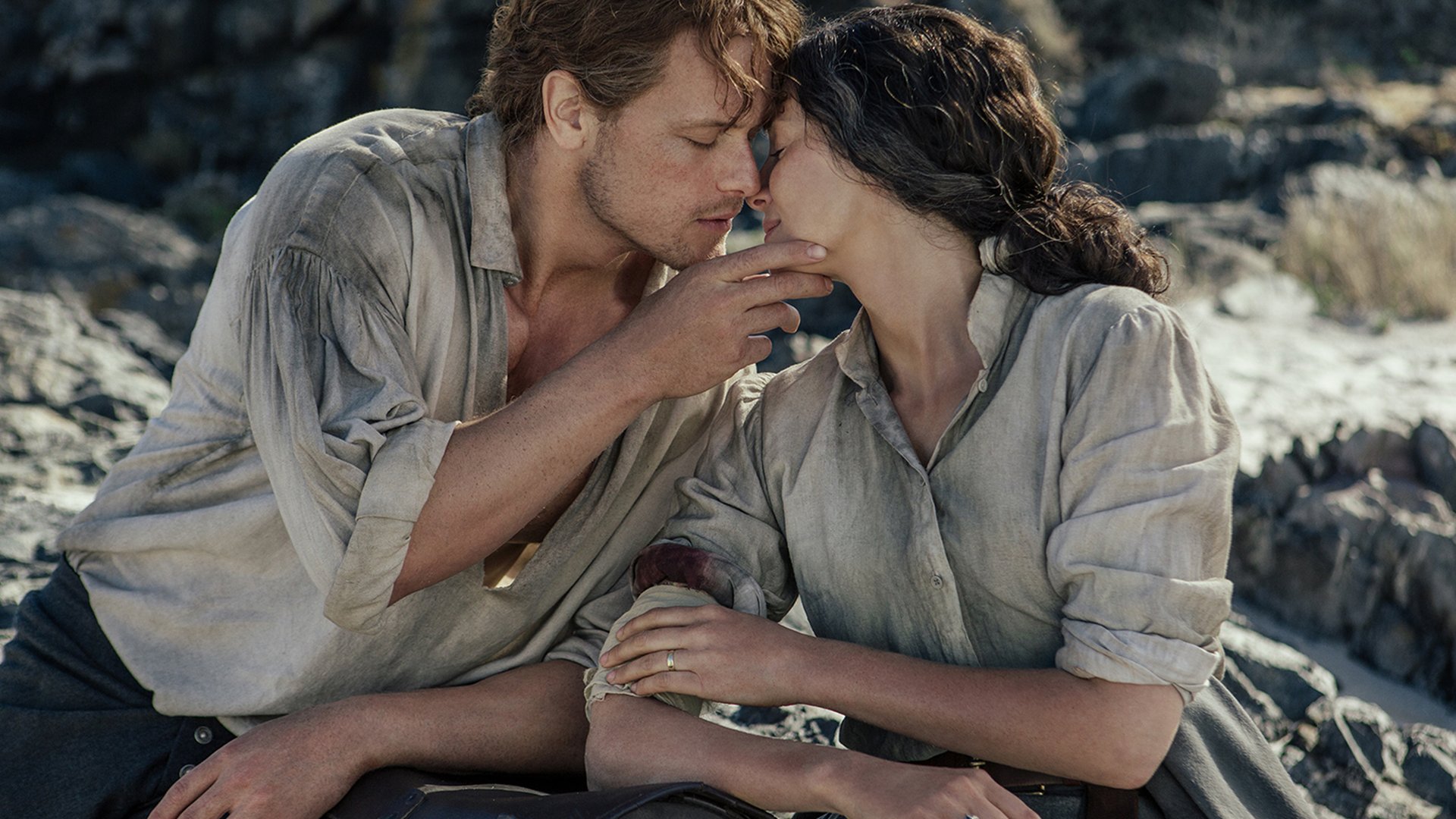 Sam Heughan and Caitriona Balfe, Outlander