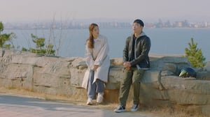 Run On, Season 1 Episode 9 image