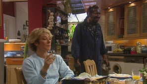 My Family, Season 3 Episode 9 image