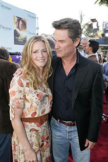 Elisabeth Shue and Kurt Russell - "Dreamer: Inspired by a True Story" Los Angeles premiere, October 9, 2005