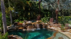 Insane Pools Off the Deep End, Season 3 Episode 1 image