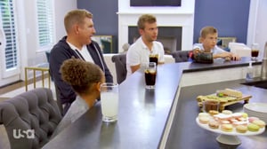 Chrisley Knows Best, Season 6 Episode 21 image