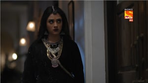 Jijaji Chhat Parr Koii Hai, Season 1 Episode 37 image