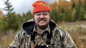 Dead Set on Life, Season 1 Episode 8 image