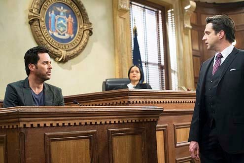 Law & Order: Special Victims Unit - Season 15 - "Comic Perversion" - Jonathan Silverman, Victoria Rowell and Raul Esparza