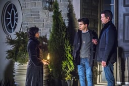 Good Witch, Season 1 Episode 1 image