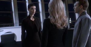 V, Season 2 Episode 10 image