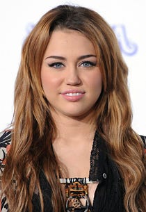 Pretty Cool? Miley Cyrus to Host Saturday Night Live