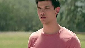 VIDEO: Taylor Lautner Spoofs NFL Lockout in Funny or Die Clip