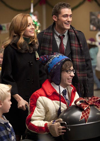 Glee - Season 3 - "Extraordinary Merry Christmas" - Jayma Mays as Emma, Matthew Morrison as Will and Kevin McHale as Artie