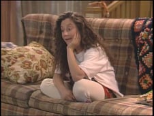 Roseanne, Season 4 Episode 2 image