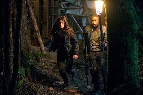 The 100 - Season 1 - I Am Become Death" - Marie Avgeropoulos and Josh Ssettuba