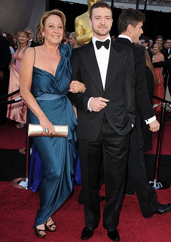Justin Timberlake and mother Lynn Harless - The 83rd Annual Academy Awards, February 27, 2011