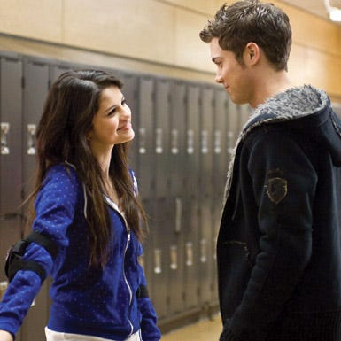 Another Cinderella Story - Selena Gomez as Mary and Andrew Seeley as Joey