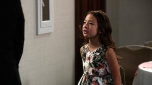 Modern Family, Season 7 Episode 15 image