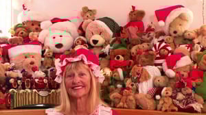 Four Houses, Season 2 Episode 12 image