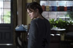 Pretty Little Liars, Season 7 Episode 18 image