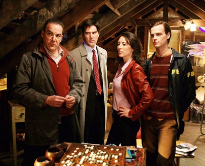 Criminal Minds - Mandy Patinkin, Thomas Gibson, Lola Glaudini and Matthew Gubler