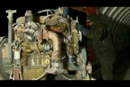 Ice Pilots NWT, Season 2 Episode 1 image