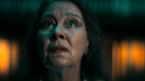 The Manhattan Alien Abduction, Season 1 Episode 3 image