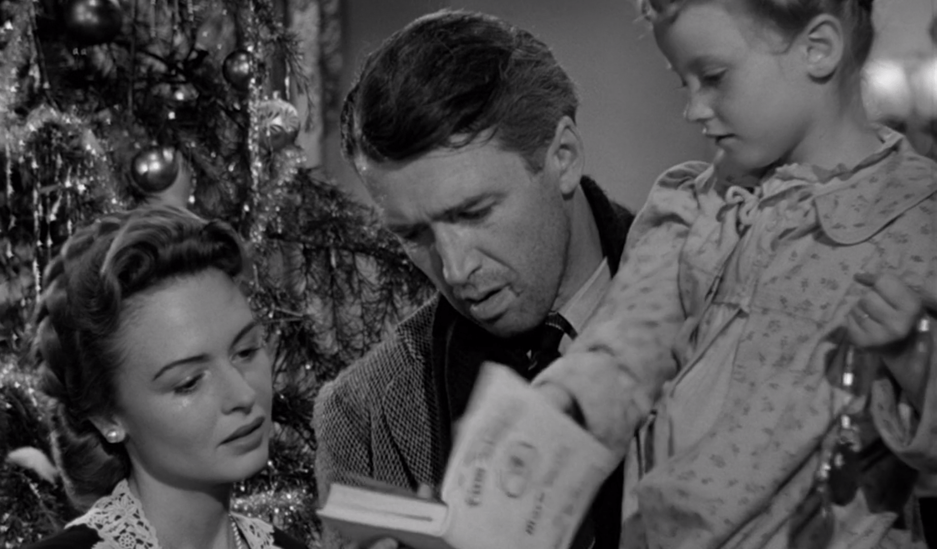 holiday-movie-its-a-wonderful-life.png