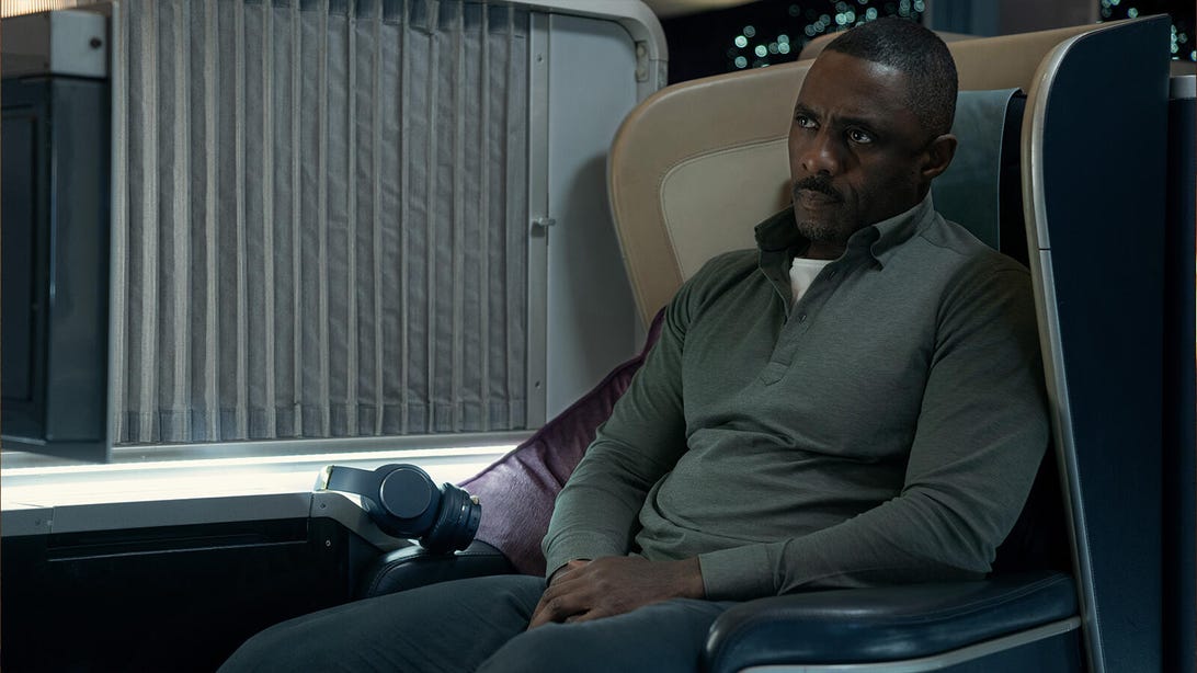 Idris Elba, Hijack