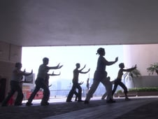 Discovering the World, Season 1 Episode 10 image