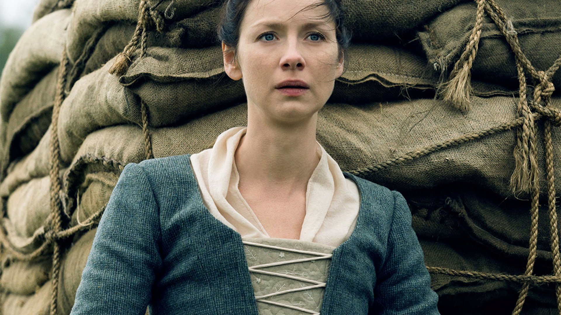 160613-news-outlander-caitriona-balfe.jpg