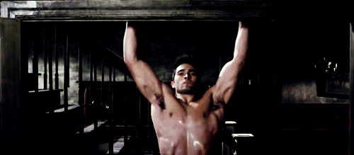 derek-pullups.gif
