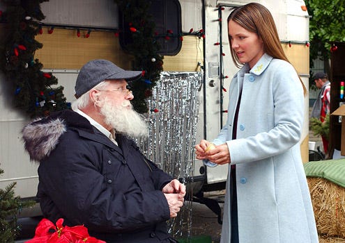 A Boyfriend for Christmas - Charles Durning as Santa Claus and Kelli Williams as Holly Grant