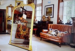 Salvage Hunters: The Restorers, Season 2 Episode 9 image