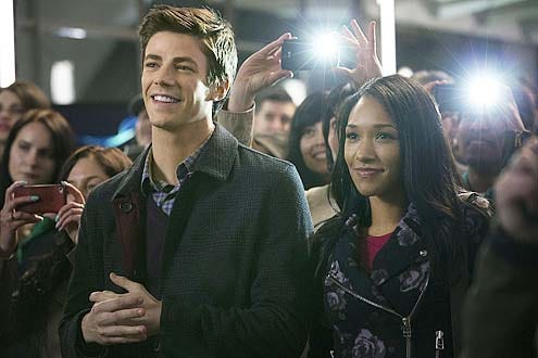 The Flash - Season 1 - "City of Heroes" - Grant Gustin and Candice Patton