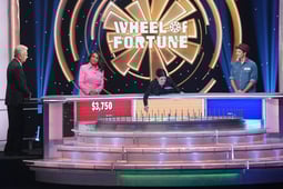 Celebrity Wheel of Fortune, Season 2 Episode 7 image