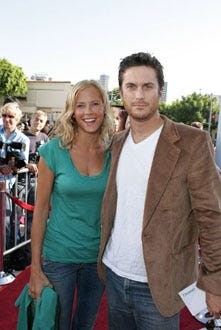 Erinn Bartlett and  Oliver Hudson - "Dreamer: Inspired by a True Story" premiere, Oct. 2005