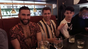 Werq the World, Season 1 Episode 10 image