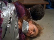 Beyond Belief: Fact or Fiction, Season 4 Episode 9 image