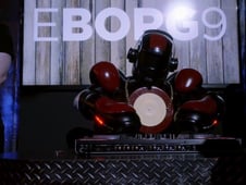 Betas, Season 1 Episode 8 image