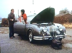 Stay Lucky, Season 1 Episode 1 image