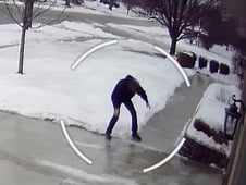 Customer Wars, Season 4 Episode 1 image