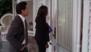 Traveler, Season 1 Episode 3 image