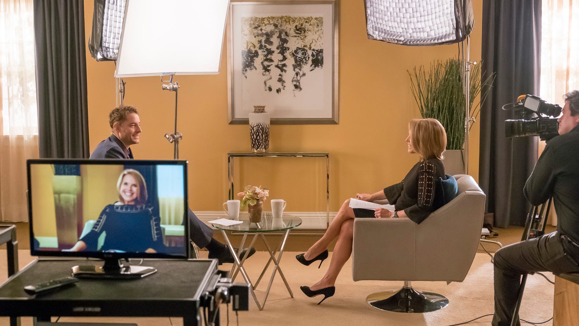 Justin Hartley as Kevin, Katie Couric as Katie Couric, This Is Us