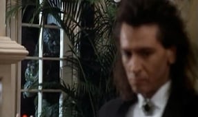 Swamp Thing, Season 3 Episode 13 image