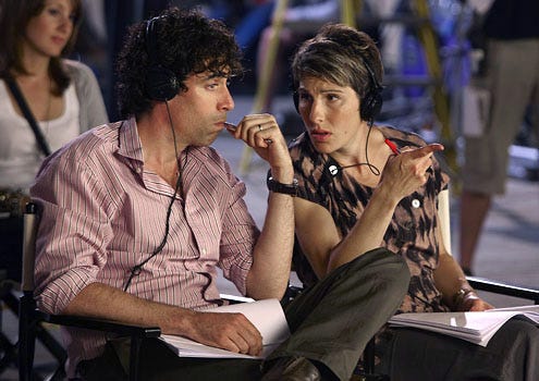 Episodes - Season 1 - Stephen Mangan as Sean Lincoln and Tamsin Greig as Beverly Lincoln