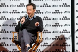 On Story, Season 8 Episode 17 image