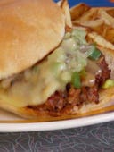Diners, Drive-Ins, and Dives, Season 7 Episode 13 image