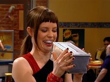 Fries with That, Season 1 Episode 2 image