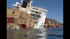 Disasters at Sea, Season 1 Episode 6 image