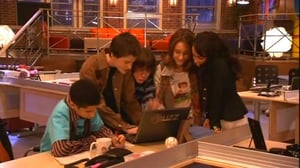 The Latest Buzz, Season 1 Episode 1 image