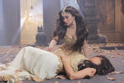 Naagin, Season 3 Episode 102 image