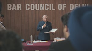 Maamla Legal Hai, Season 1 Episode 7 image